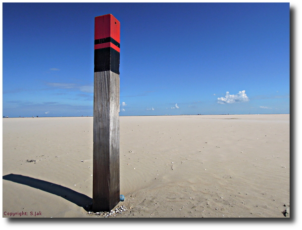 strand bij texel in mooize zomer van 2013